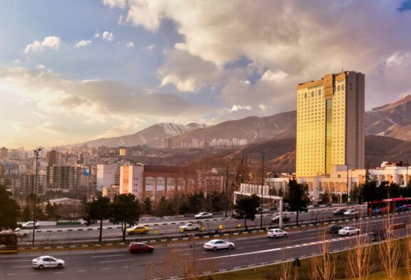 هتل آزادی تهران آیا بهترین هتل تهران است؟