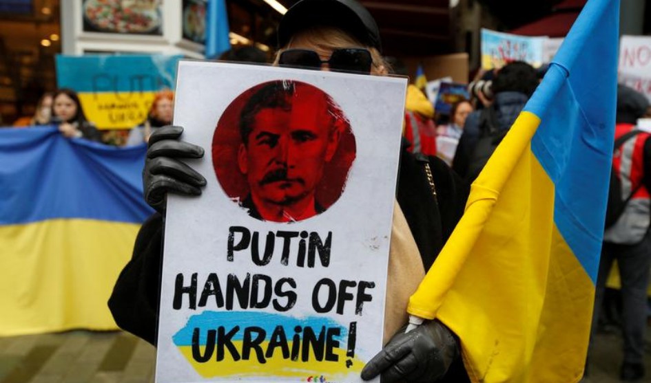 اعتراضات جهانی به بحران اوکراین