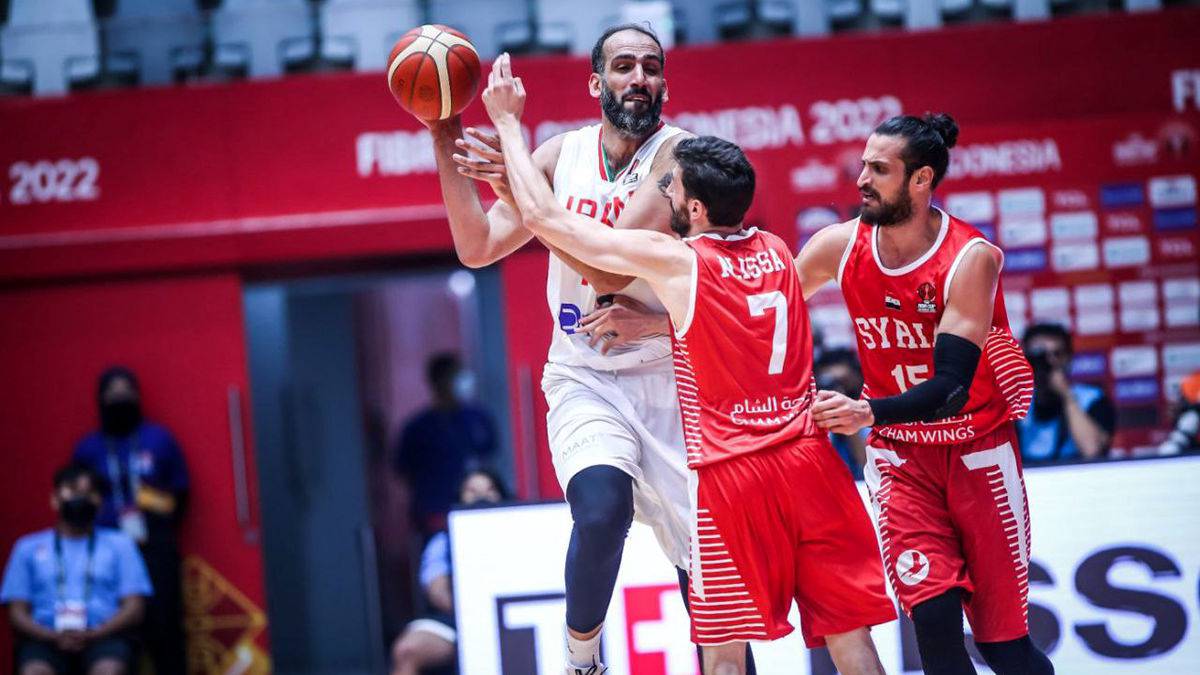 بسکتبال کاپ آسیا، قزاقستان برابر ایران زانو زد